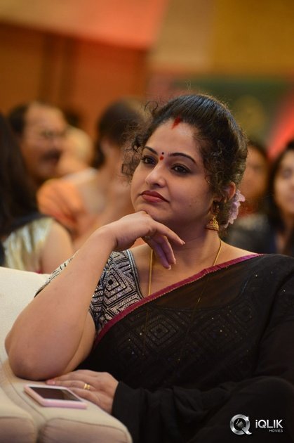 Kalyana-Vaibhogame-Movie-Audio-Launch